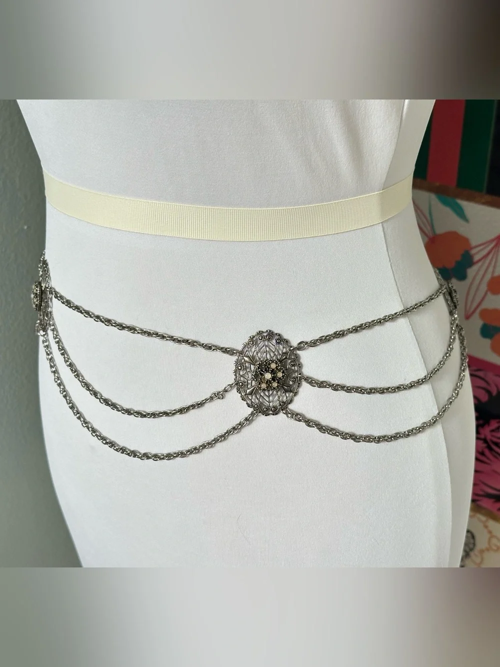 Vintage Bohemian Boho Multistrand Chain Belt Gothic Fairycore Renaissance Faire